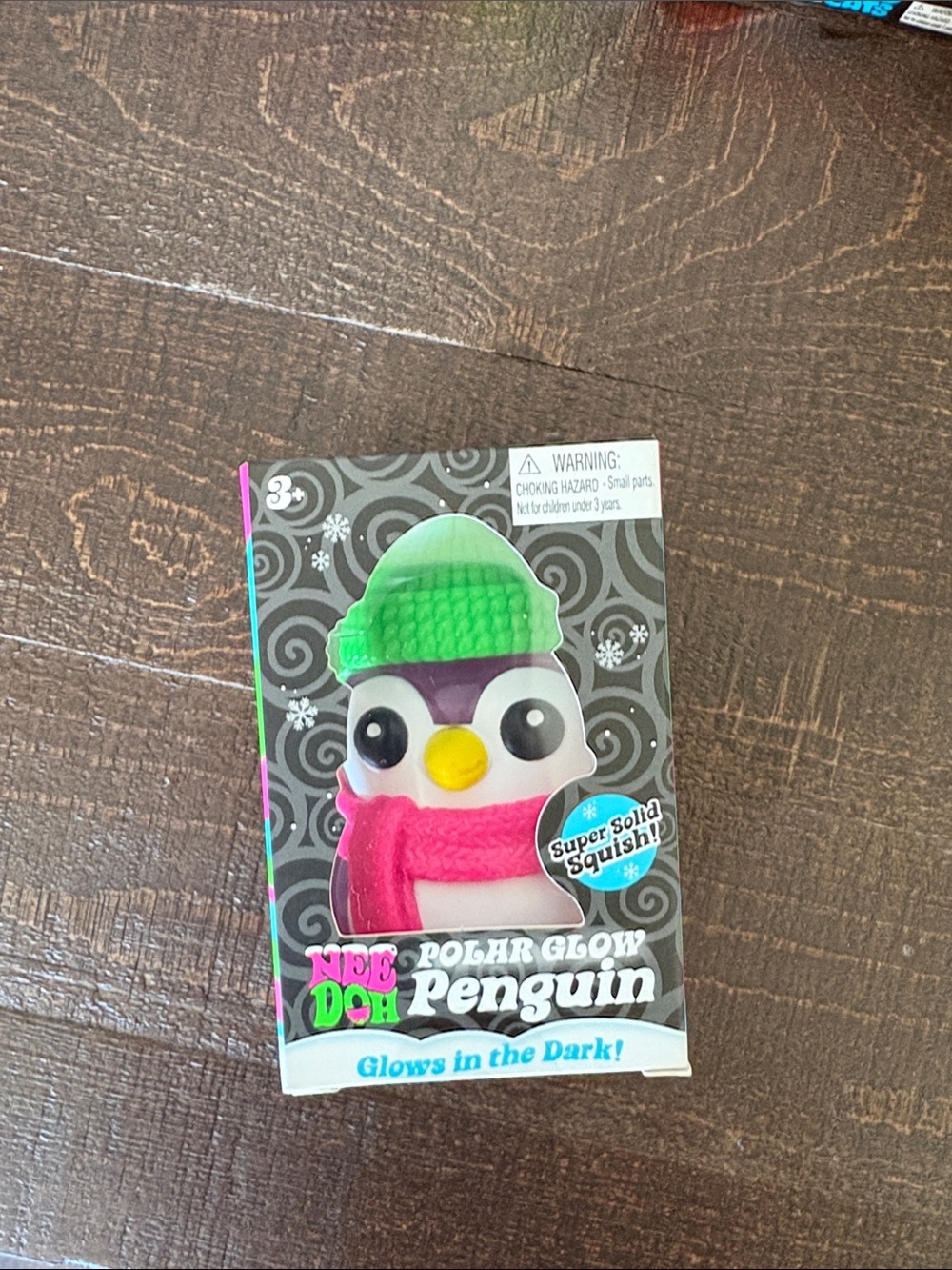 Polar Glow Penguin Squishy Toy - Pink & Green needoh authentic